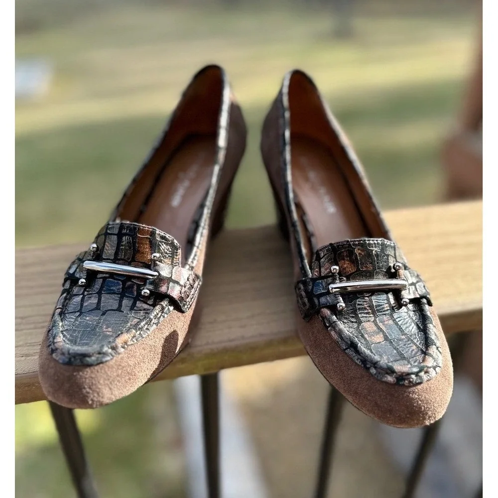 Donald J Pliner Neny Espress Bronze Suede Croc Embossed Wedge Pumps 7.5M